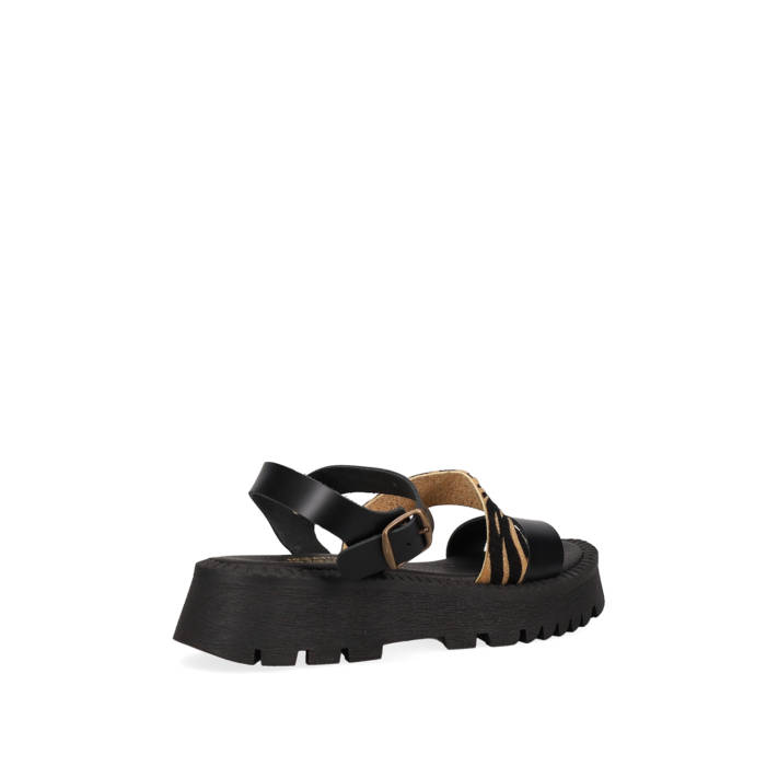 Μαύρο δερμάτινο flatform σανδάλι