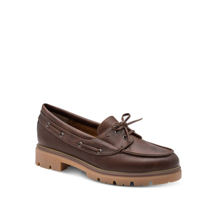 Brown boat shoe