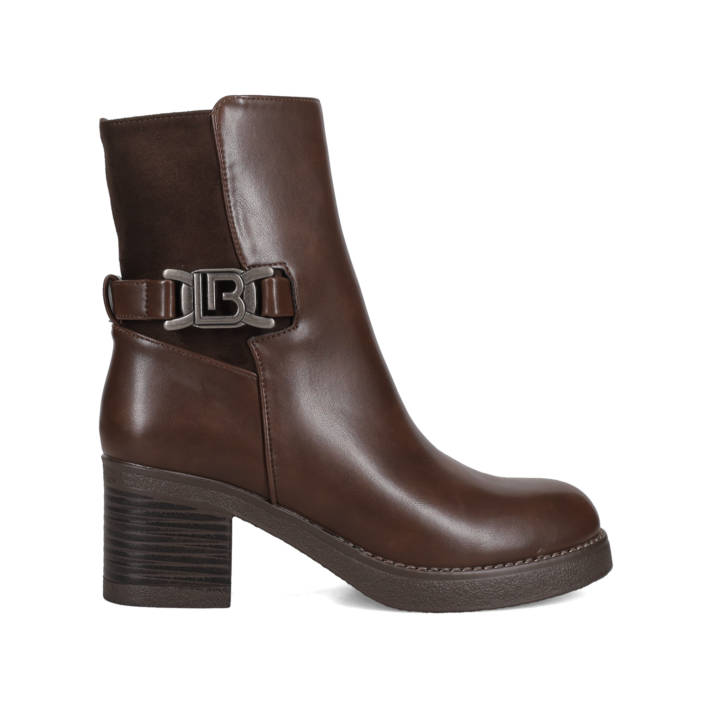 Brown bootie
