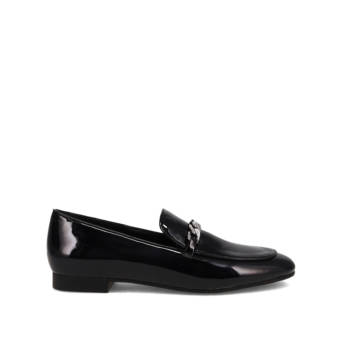 Μαύρο λουστρινένιο loafer