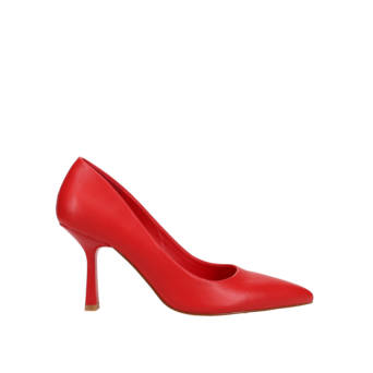 Red pointy pump