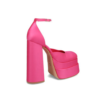 Fuchsia satin pump with platform
