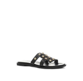 Black leather sandal