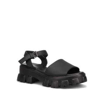 Black chunky sandal
