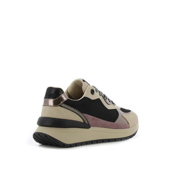 Beige sneaker