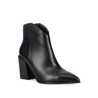 Black western bootie