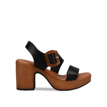 Black leather sandal