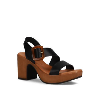 Black leather sandal