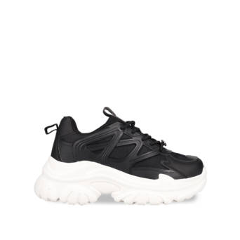 Black chunky sneaker