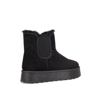Black Chelsea boot