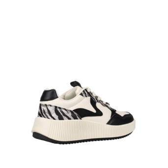 Black and white chunky sneaker