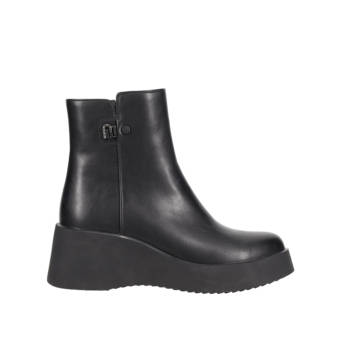Black bootie