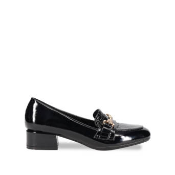 Μαύρο loafer λουστρίνι