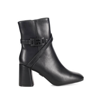 Μαύρο μποτάκι