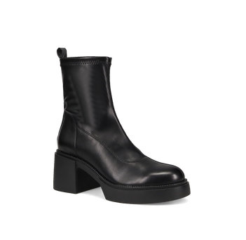 Black bootie