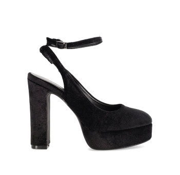 Black velvet pump