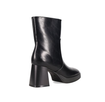 Black  bootie