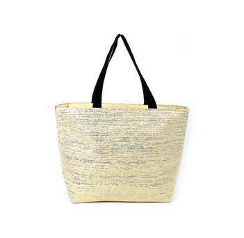 Beige straw shoulder bag