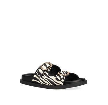 Black & white footbed sandal