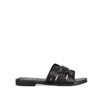 Black sandal