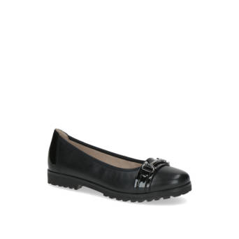 Black leather ballet flat