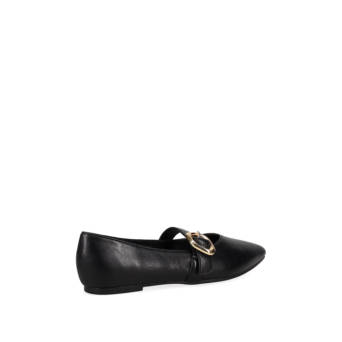 Black ballet flat