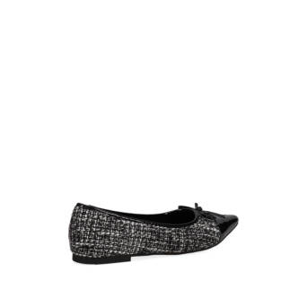 Black ballet flat