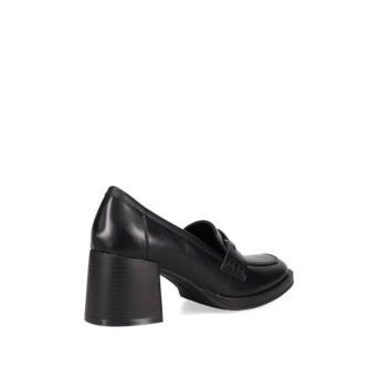 Μαύρο loafer