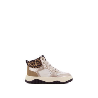 Kid''s white sneaker