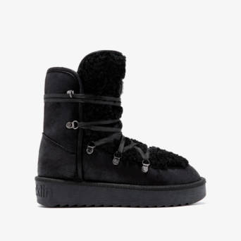 Black fur lined bootie