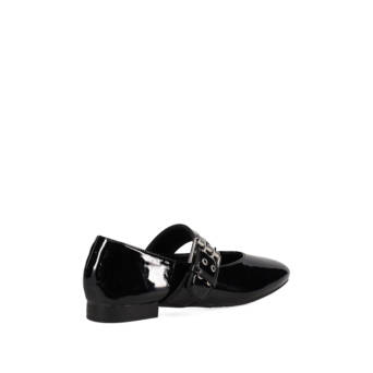Black patent ballet flat
