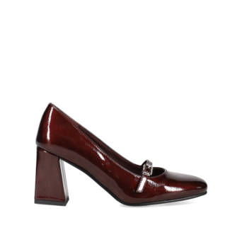 Burgundy patent pump