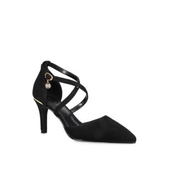 Black suede pump