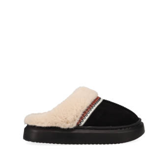 Black slipper