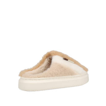 Camel slipper