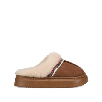 Tan slipper