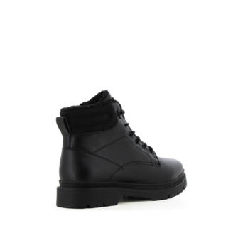 Μαύρο ανδρικό μποτάκι