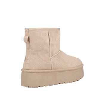 Μπεζ μποτάκι