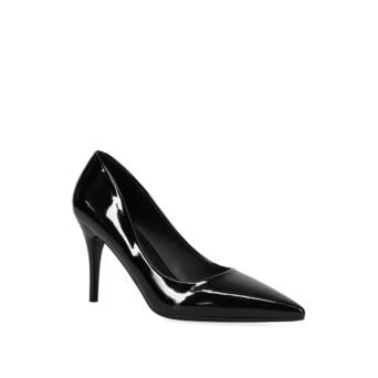 Black patent pump