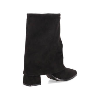 Black bootie with gaiter