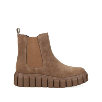 Taupe leather bootie