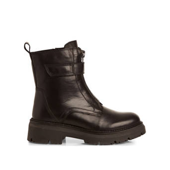 Black leather bootie