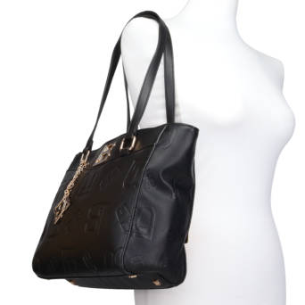 Black shoulder bag