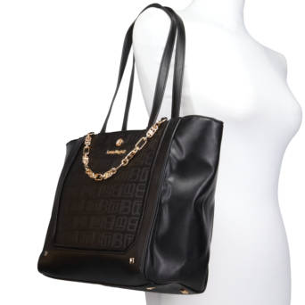 Black shoulder bag