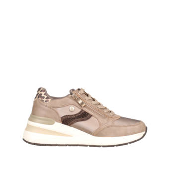 Taupe sneaker