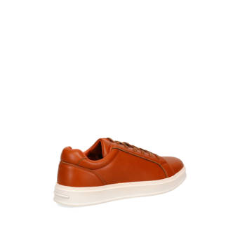 Men''s tan sneaker