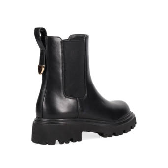 Black Chelsea bootie