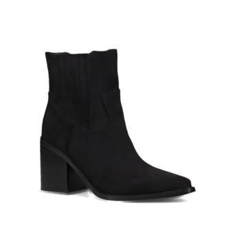 Μαύρο μποτάκι