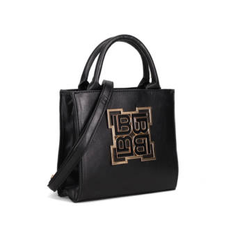 Μαύρη τσάντα χειρός