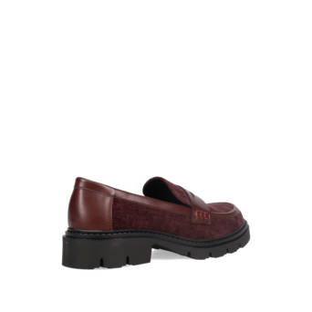 Μπορντώ loafer